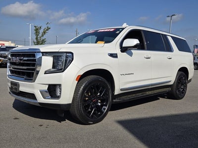 2022 GMC Yukon XL SLT
