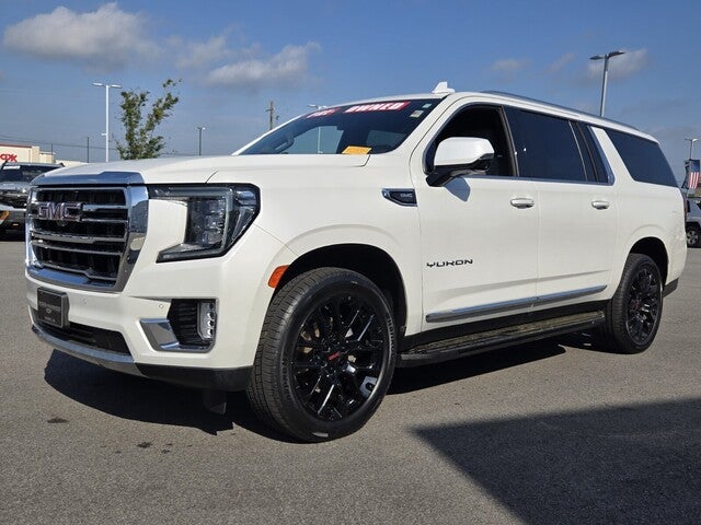 2022 GMC Yukon XL SLT