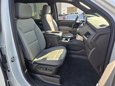 2022 GMC Yukon XL SLT