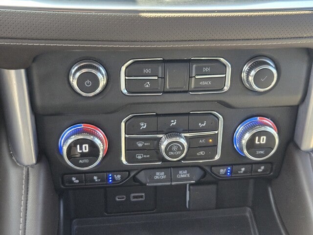 2022 GMC Yukon XL SLT