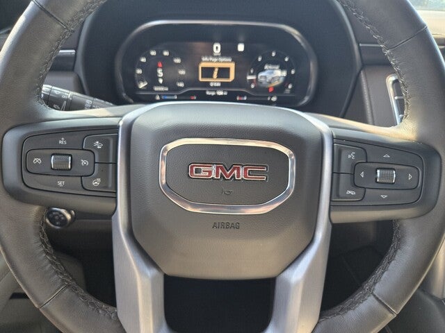 2022 GMC Yukon XL SLT