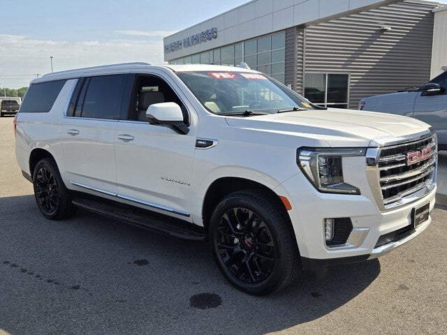 2022 GMC Yukon XL SLT