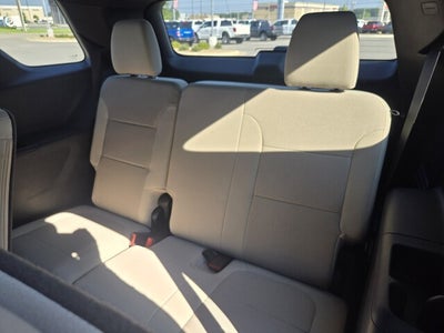 2023 Chevrolet Traverse LS w/1LS