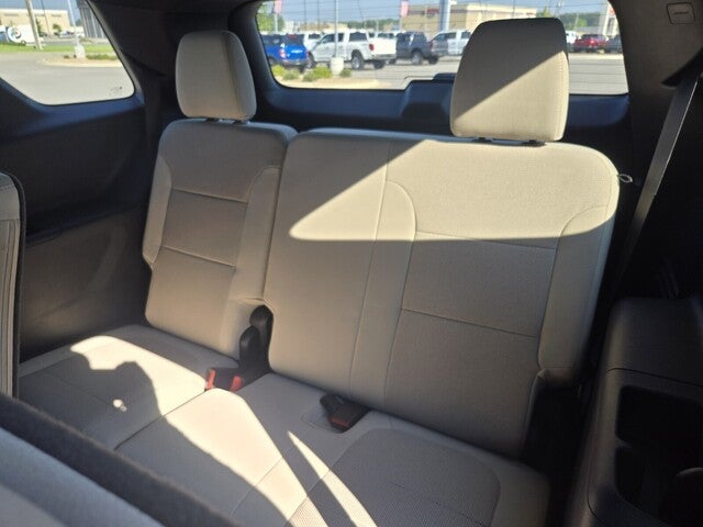 2023 Chevrolet Traverse LS w/1LS