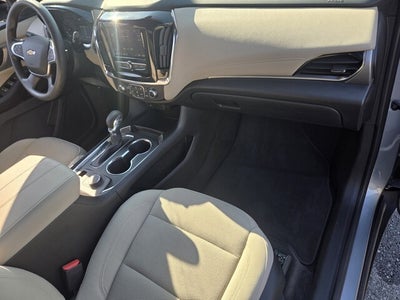 2023 Chevrolet Traverse LS w/1LS