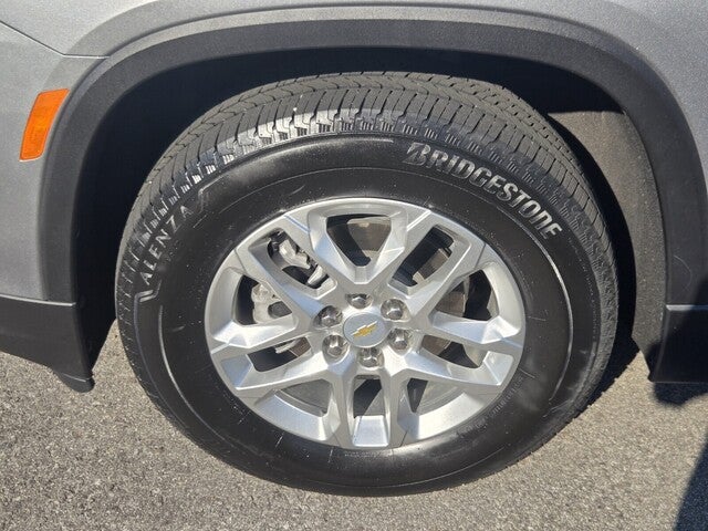 2023 Chevrolet Traverse LS w/1LS