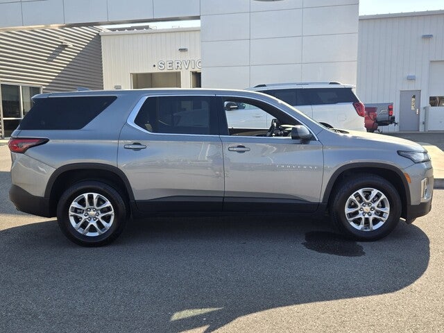 2023 Chevrolet Traverse LS w/1LS