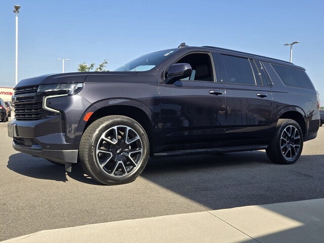 2023 Chevrolet Suburban RST