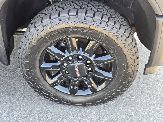 2025 GMC Sierra 2500HD AT4