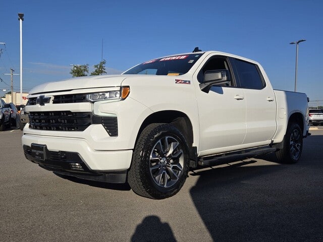 Used 2024 Chevrolet Silverado 1500 RST with VIN 3GCUDEEDXRG279125 for sale in Little Rock