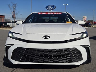 2025 Toyota Camry SE