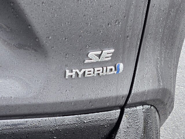 2023 Toyota RAV4 Hybrid SE