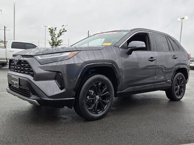 2023 Toyota RAV4 Hybrid SE