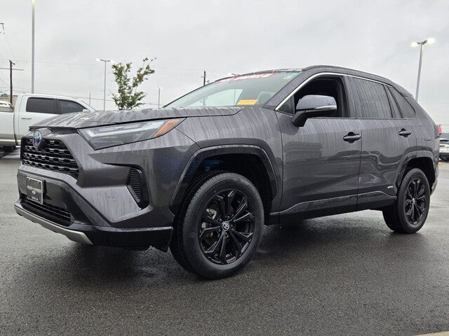 2023 Toyota RAV4 Hybrid SE