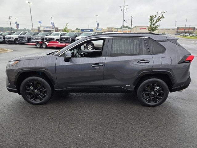 2023 Toyota RAV4 Hybrid SE
