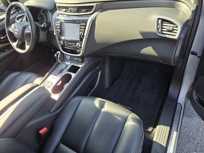 2022 Nissan Murano SV