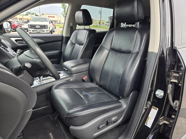 2018 Nissan Pathfinder SL