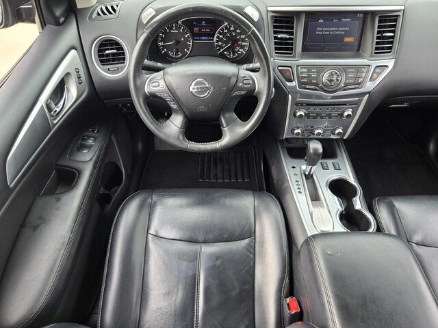 2018 Nissan Pathfinder SL