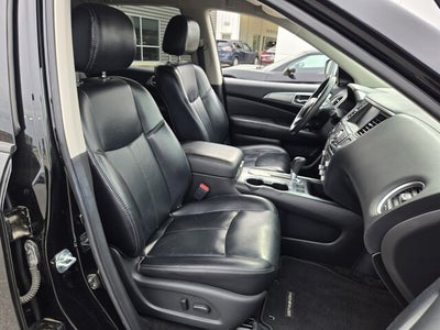 2018 Nissan Pathfinder SL