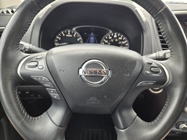 2018 Nissan Pathfinder SL