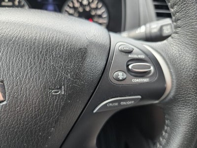 2018 Nissan Pathfinder SL