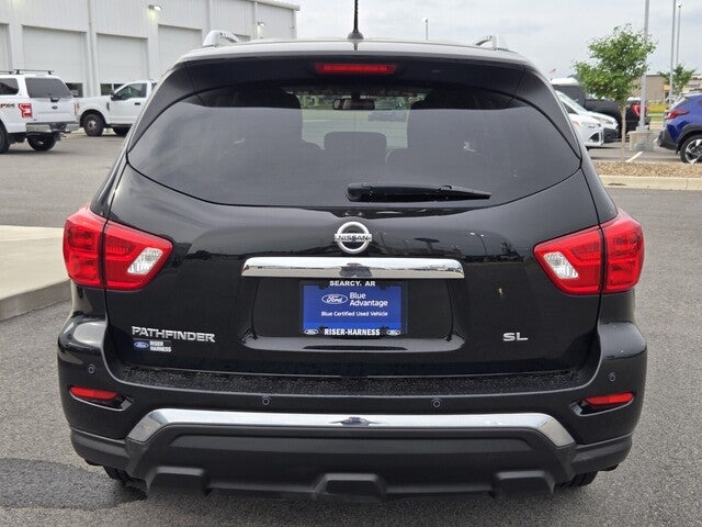 2018 Nissan Pathfinder SL