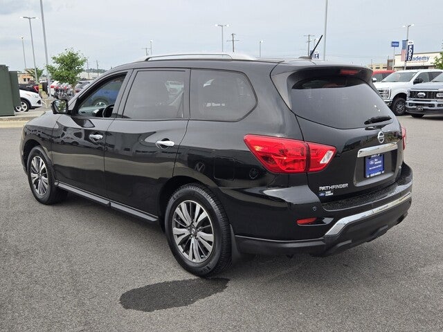 2018 Nissan Pathfinder SL