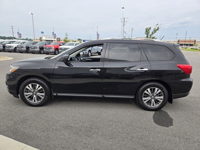 2018 Nissan Pathfinder SL