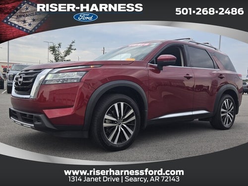 2024 Nissan Pathfinder Platinum