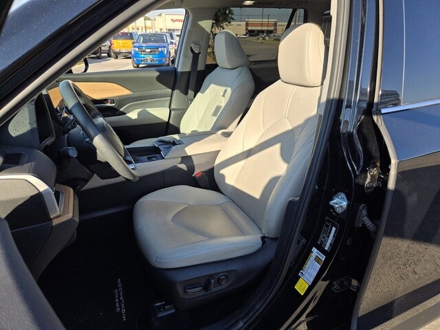 2024 Toyota Grand Highlander Hybrid XLE