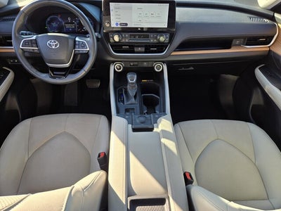 2024 Toyota Grand Highlander Hybrid XLE
