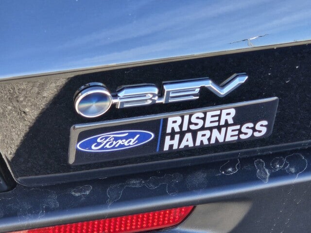 2025 Toyota bZ4X XLE