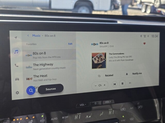 2025 Toyota bZ4X XLE