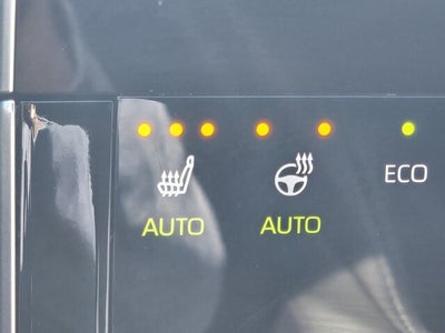 2025 Toyota bZ4X XLE