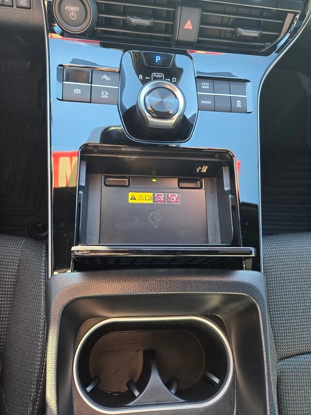 2025 Toyota bZ4X XLE