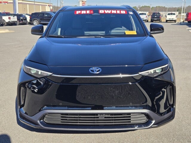 2025 Toyota bZ4X XLE
