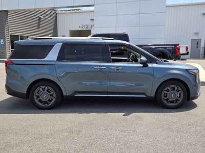 2025 Kia Carnival SX