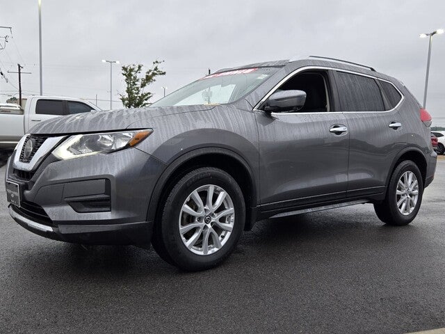 Used 2018 Nissan Rogue SV with VIN KNMAT2MV8JP516418 for sale in Searcy, AR