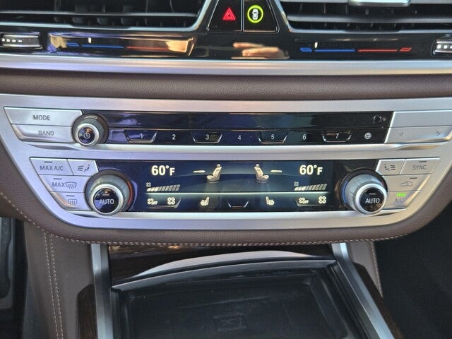 2022 BMW 7 Series 740i xDrive