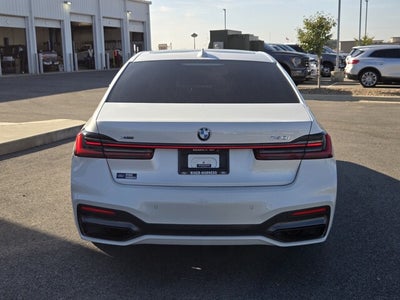2022 BMW 7 Series 740i xDrive